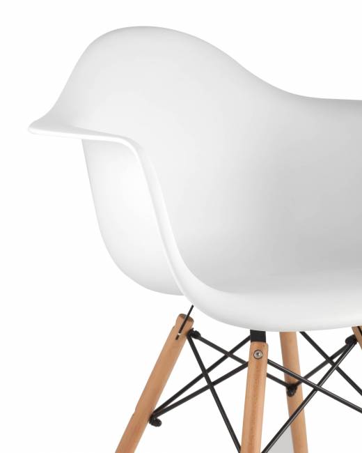 Стул Eames DAW белый